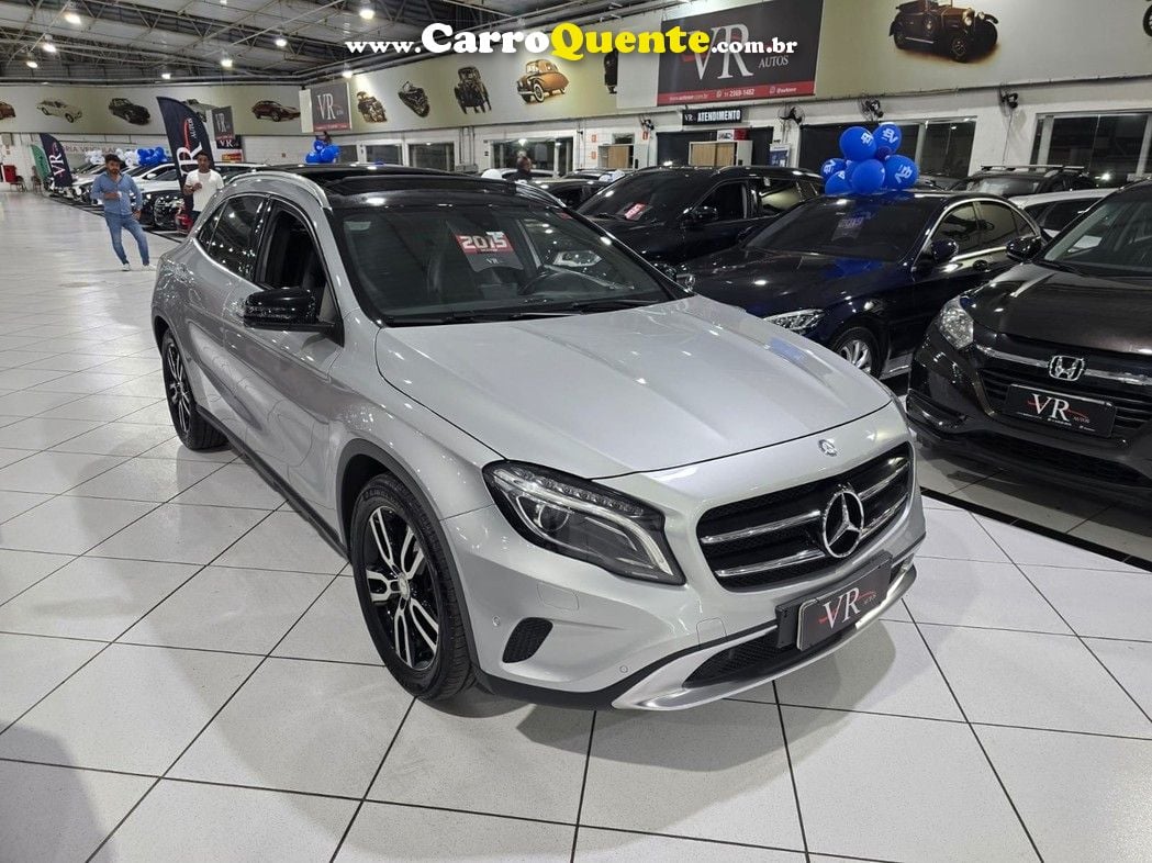 MERCEDES-BENZ GLA 200 1.6 CGI ADVANCE 16V TURBO SEGUNDO DONO MUITO NOVA!! - Loja