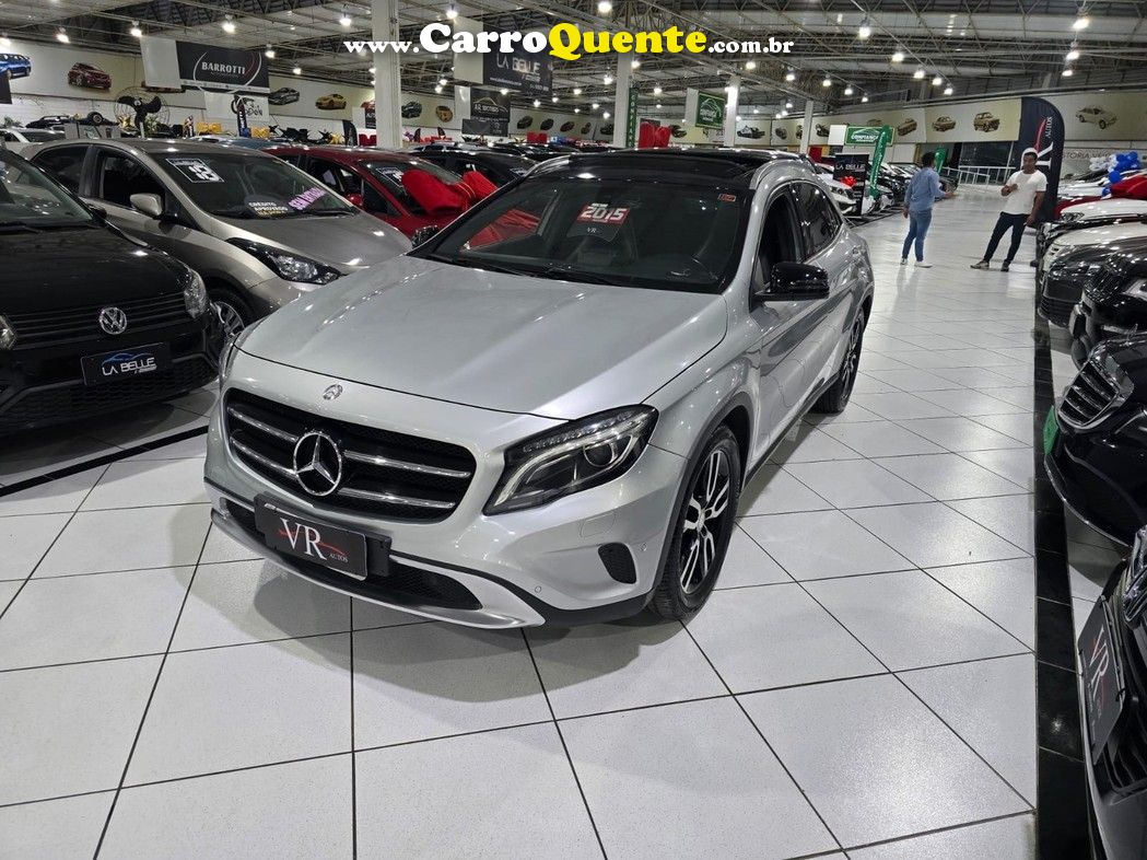 MERCEDES-BENZ GLA 200 1.6 CGI ADVANCE 16V TURBO SEGUNDO DONO MUITO NOVA!! - Loja