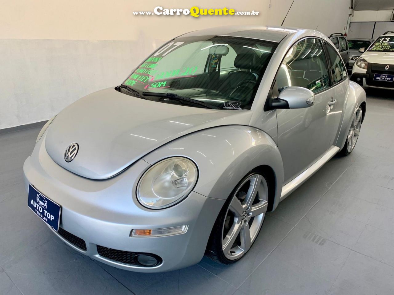 VOLKSWAGEN   NEW BEETLE 2.0 MI MEC.AUT.   PRATA 2007 2.0 GASOLINA - Loja