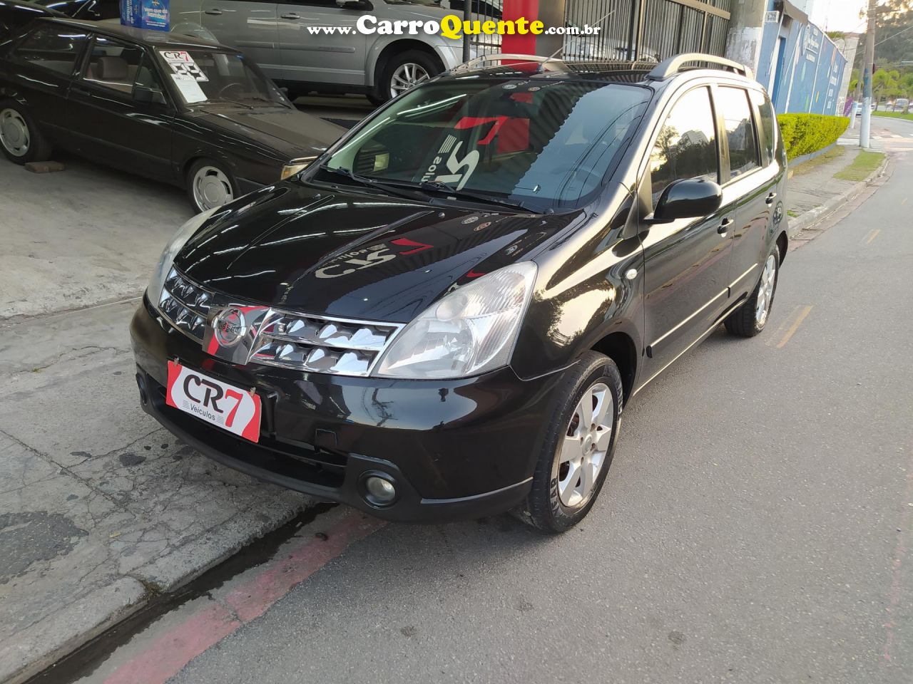 NISSAN   LIVINA SL 1.6 16V FLEX FUEL 5P   PRETO 2010 1.6 FLEX - Loja