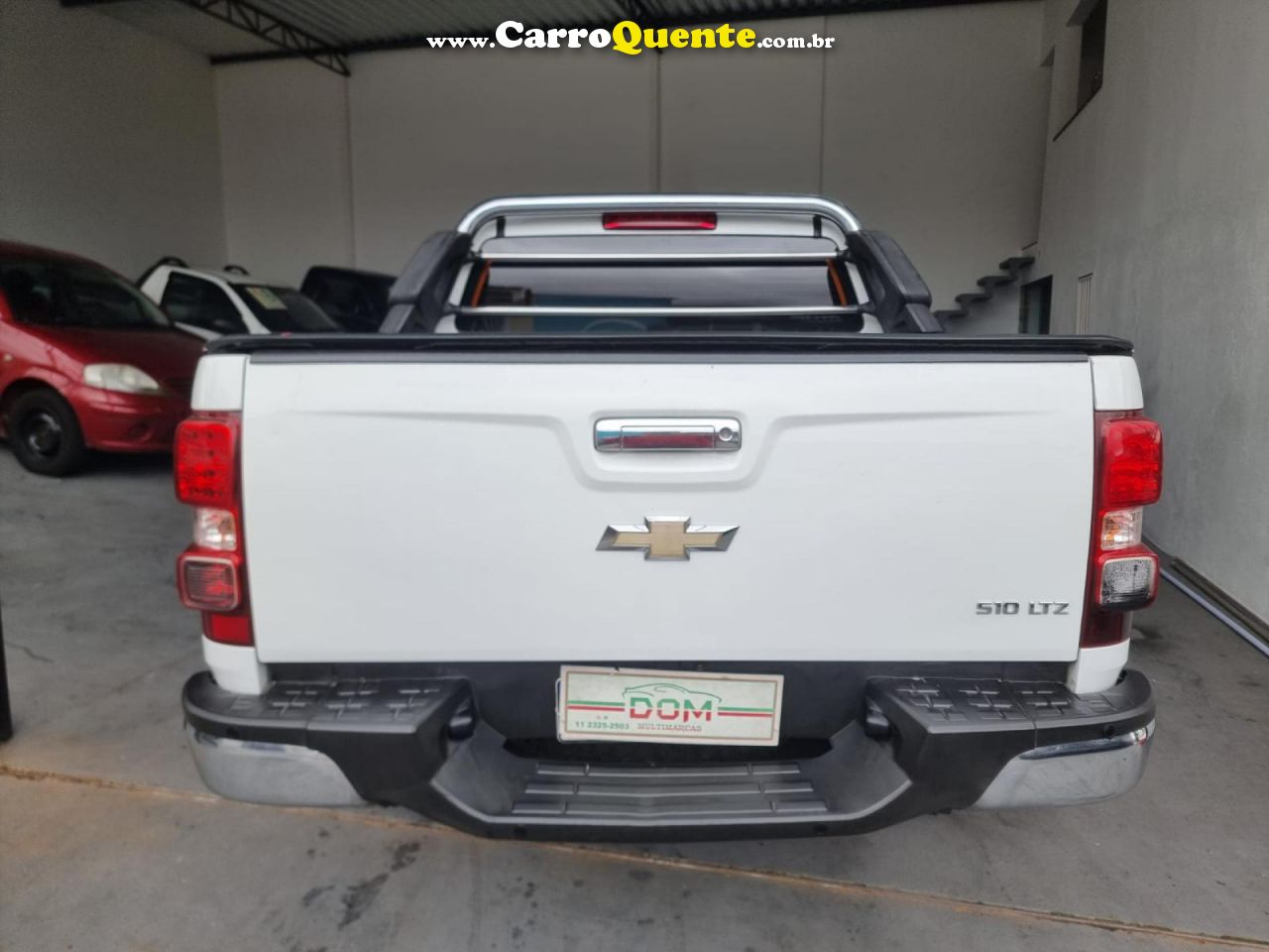 CHEVROLET   S10 PICK-UP LTZ 2.4 F.POWER 4X2 CD   BRANCO 2013 2.4 FLEX E GÁS NATURAL - Loja