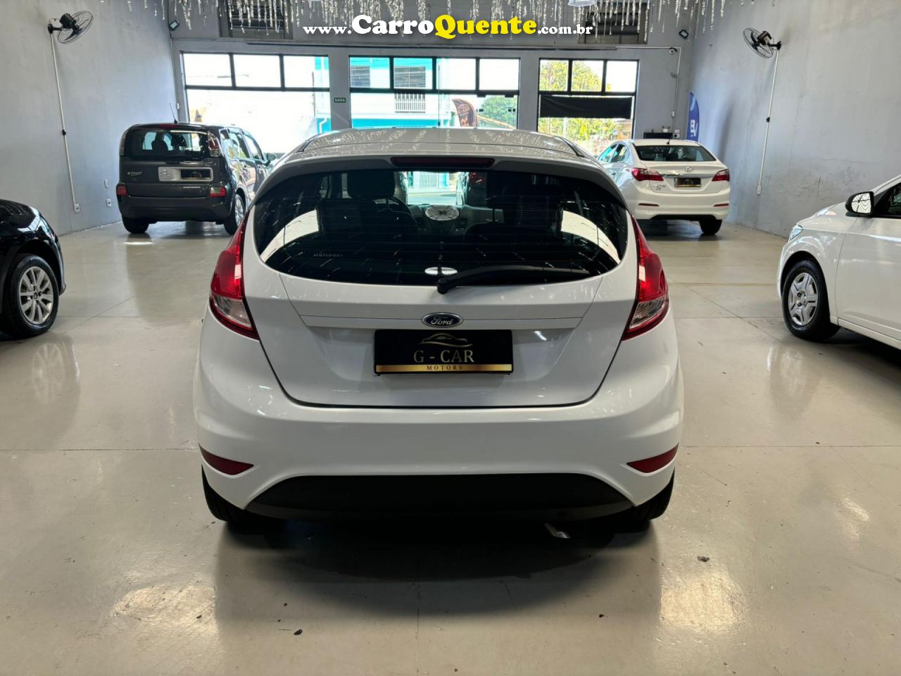 FORD   FIESTA 1.5 16V FLEX MEC. 5P   BRANCO 2015 1.5 FLEX - Loja