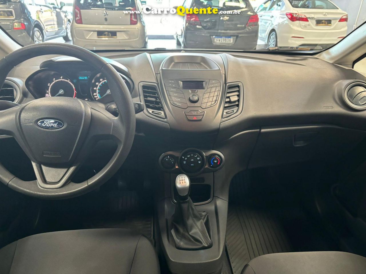 FORD   FIESTA 1.5 16V FLEX MEC. 5P   BRANCO 2015 1.5 FLEX - Loja