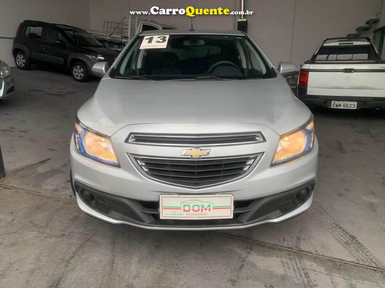 CHEVROLET   ONIX HATCH LT 1.4 8V FLEXPOWER 5P MEC.   PRATA 2013 1.4 FLEX - Loja