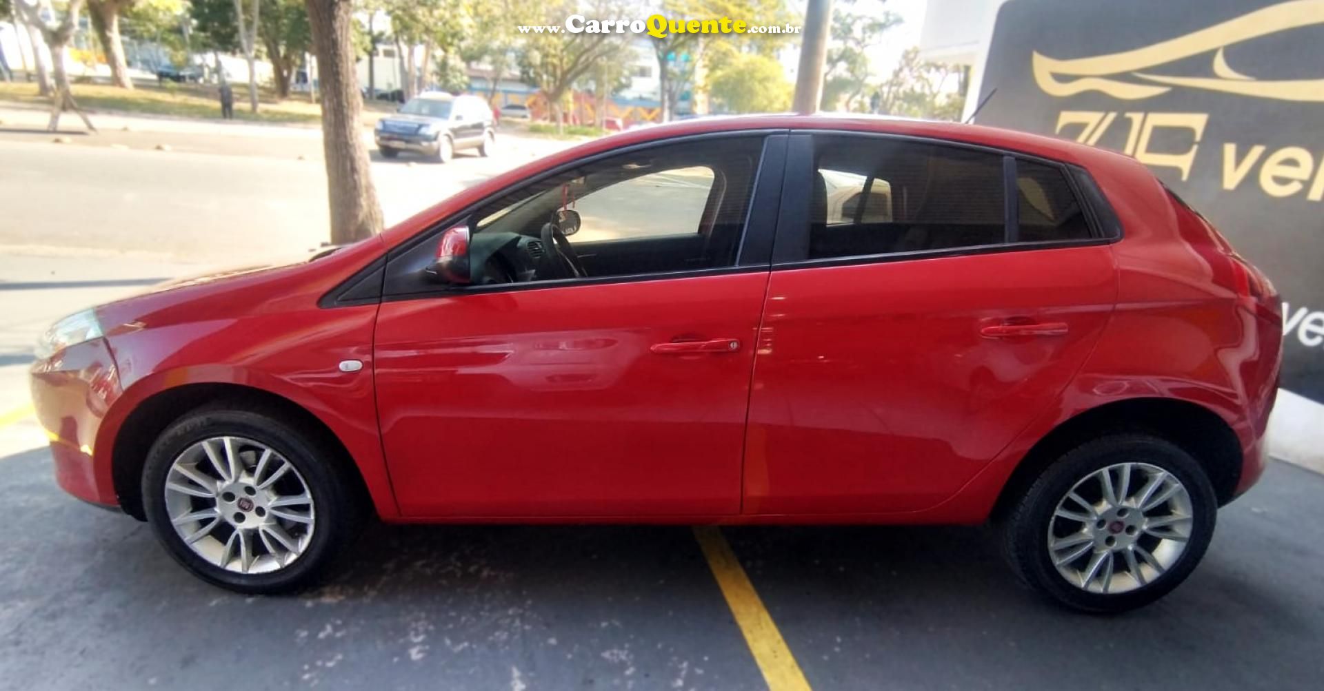 FIAT   BRAVO ESSENCE 1.8 FLEX 16V 5P   VERMELHO 2012 1.8 FLEX - Loja