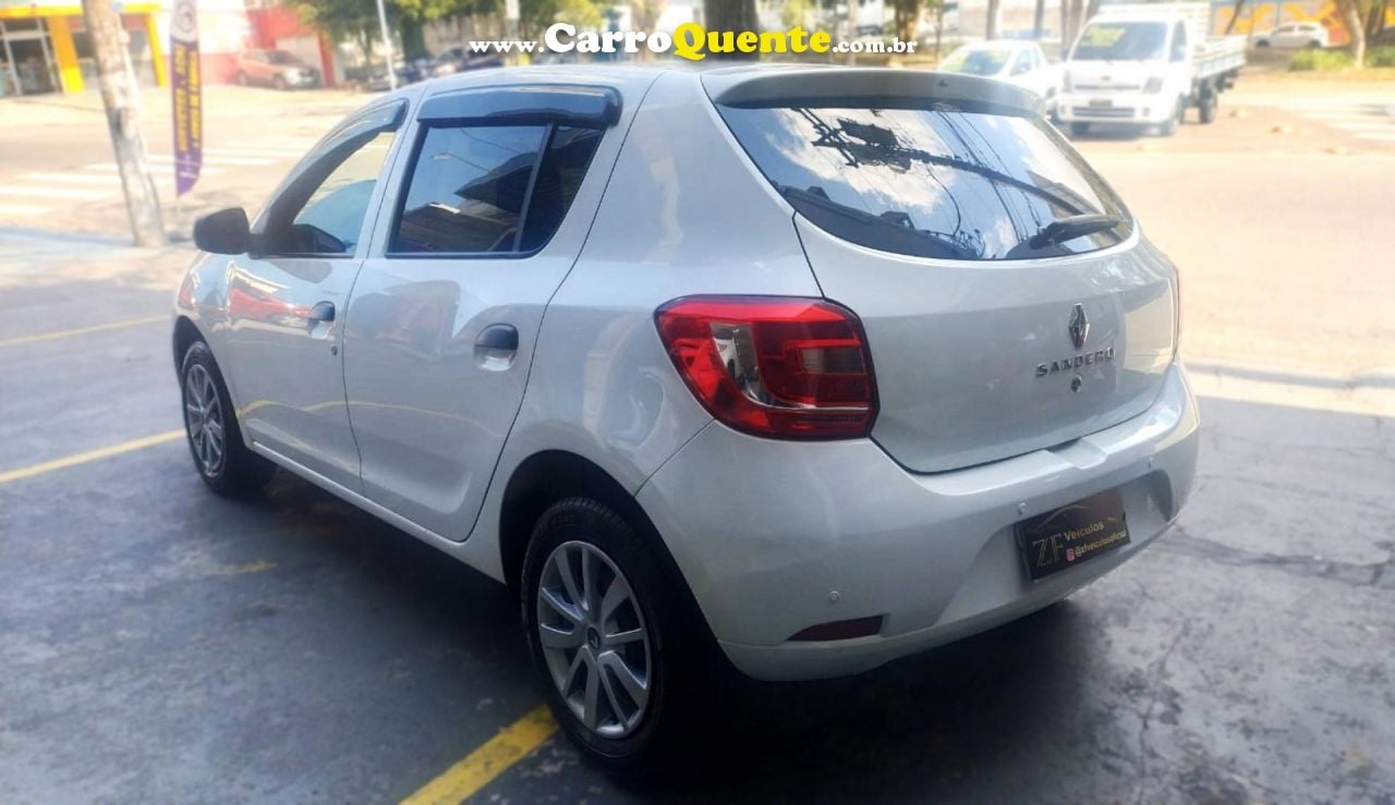 RENAULT   SANDERO AUTHENTIQUE FLEX 1.0 12V 5P   BRANCO 2018 1.0 FLEX - Loja