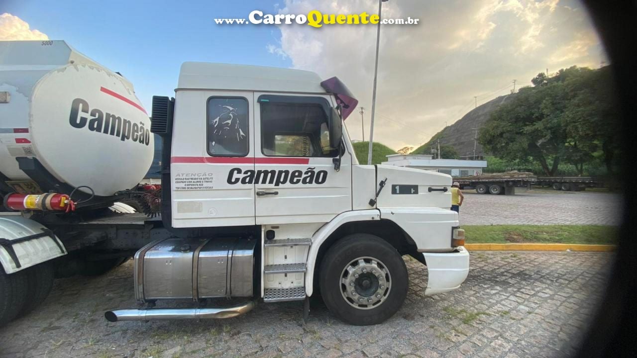 SCANIA   T113 H360 4X2   BRANCO 1998 360CV DIESEL - Loja