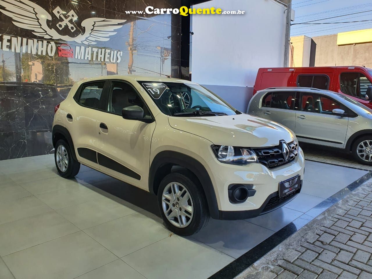 RENAULT KWID 1.0 12V SCE ZEN - Loja