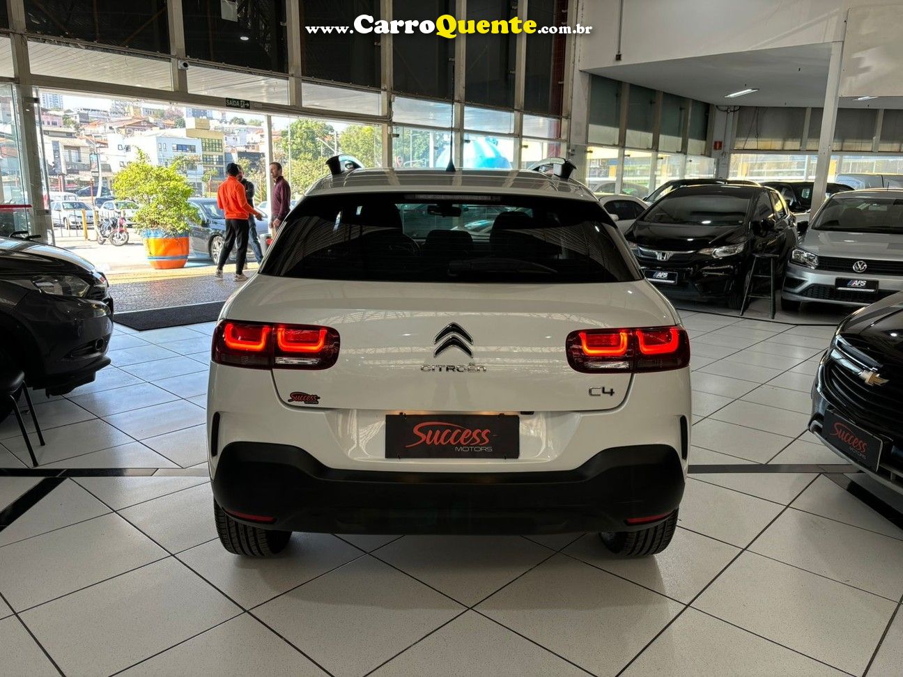 CITROEN C4 CACTUS 1.6 VTI 120 FEEL PACK EAT6 - Loja