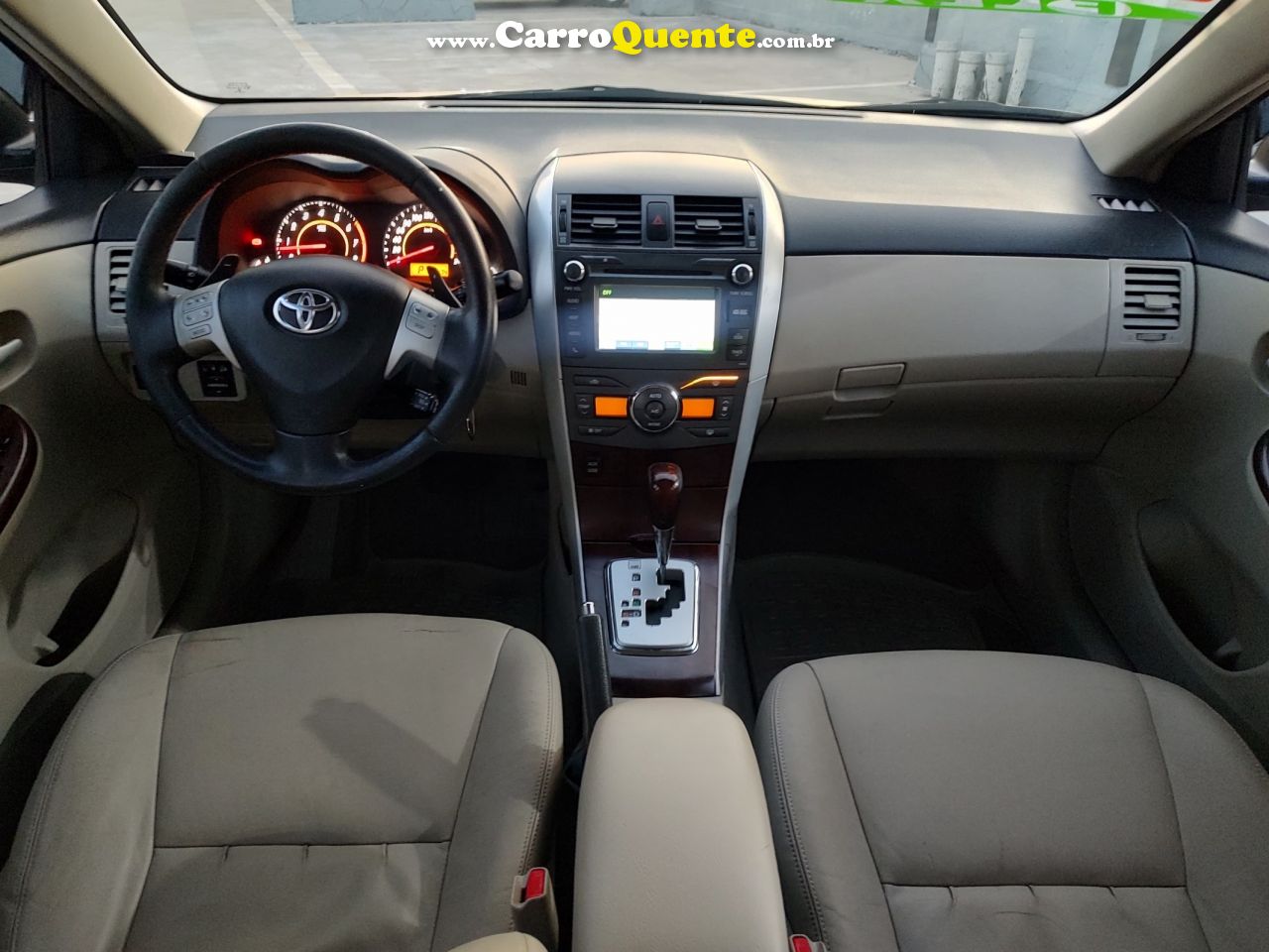 TOYOTA COROLLA 2.0 ALTIS 16V - Loja