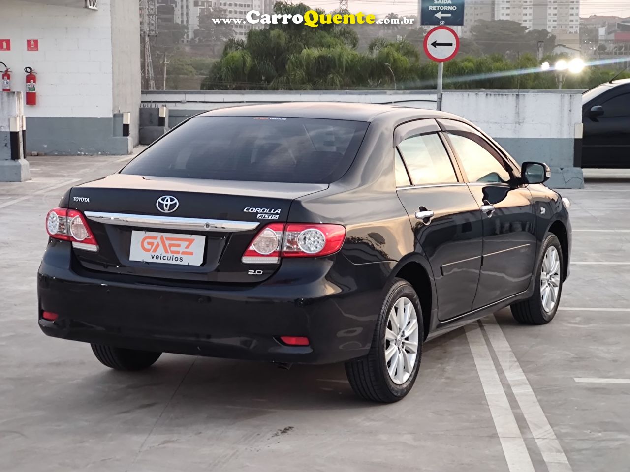 TOYOTA COROLLA 2.0 ALTIS 16V - Loja