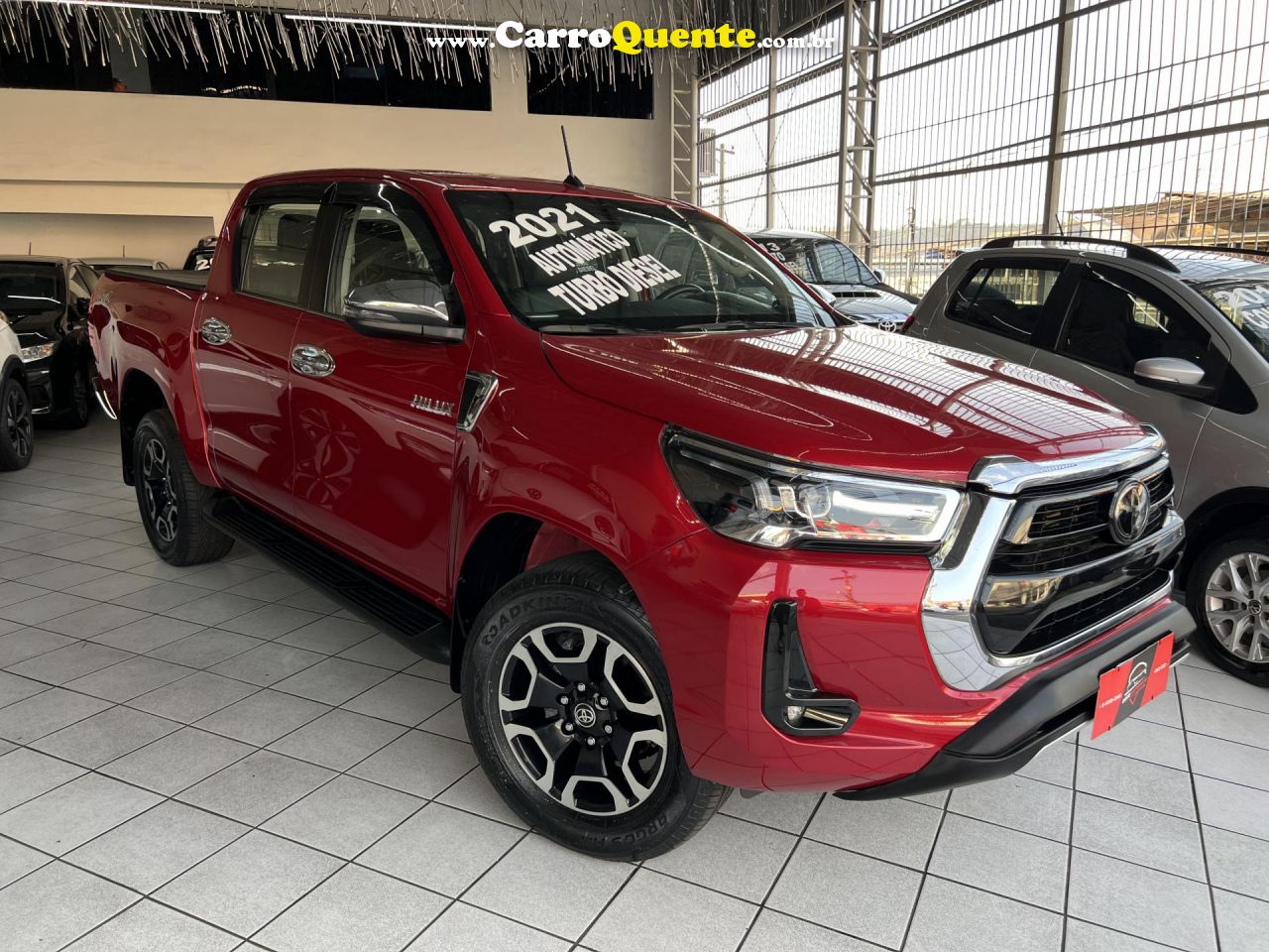 TOYOTA   HILUX CD SRX 4X4 2.8 TDI 16V DIESEL AUT.   VERMELHO 2021 2.8 DIESEL - Loja