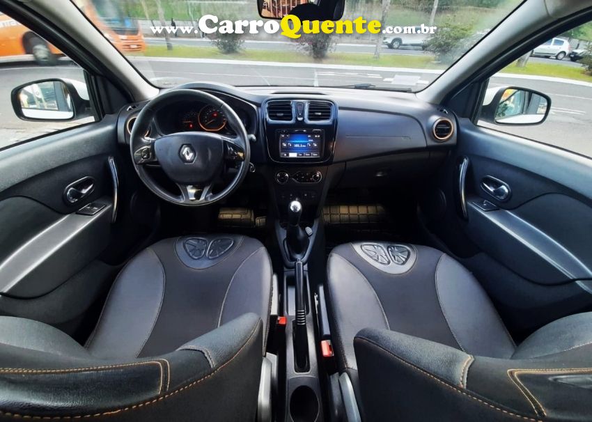 Renault SANDERO 1.6 STEPWAY 8V FLEX 4P MANUAL - Loja