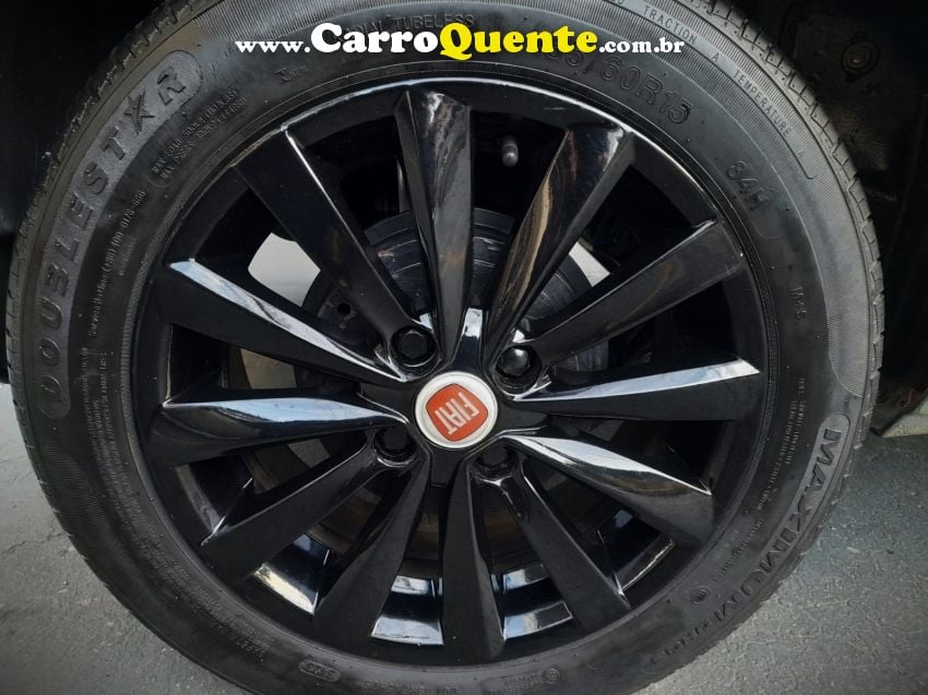 Fiat Punto ATTRACTIVE 1.4 FLEX COMPLETO,DH,AC,VTE,AL,RLL,MULTIMIDIA,ETC,IMPECAVEL - Loja