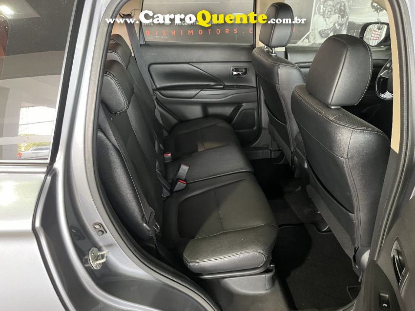 Mitsubishi OUTLANDER 3.0 GT 4X4 V6 24V GASOLINA 4P AUTOMÁTICO - Loja