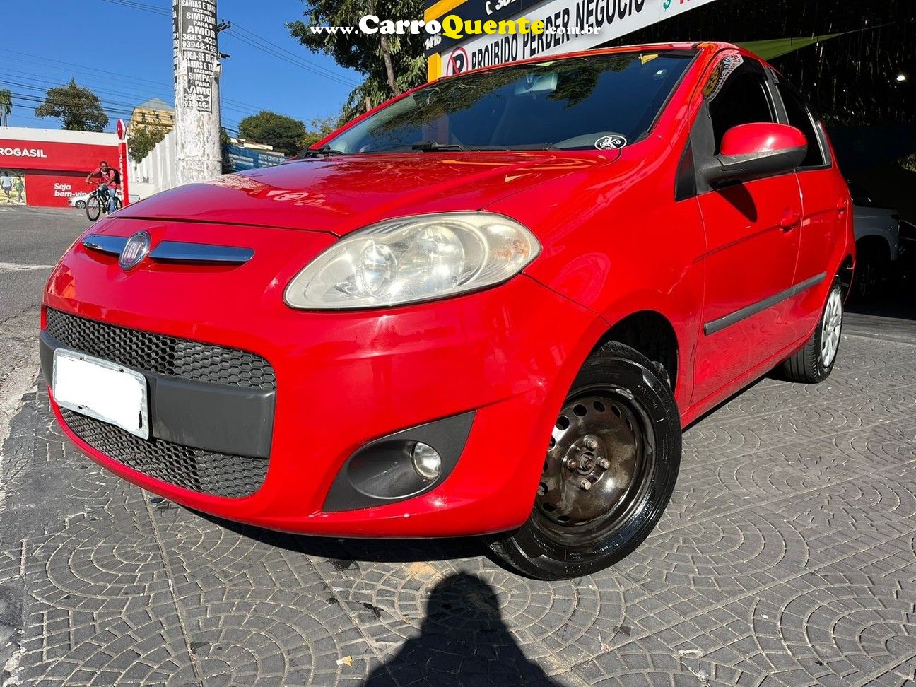 FIAT PALIO 1.4 MPI ATTRACTIVE 8V 2014 - Loja