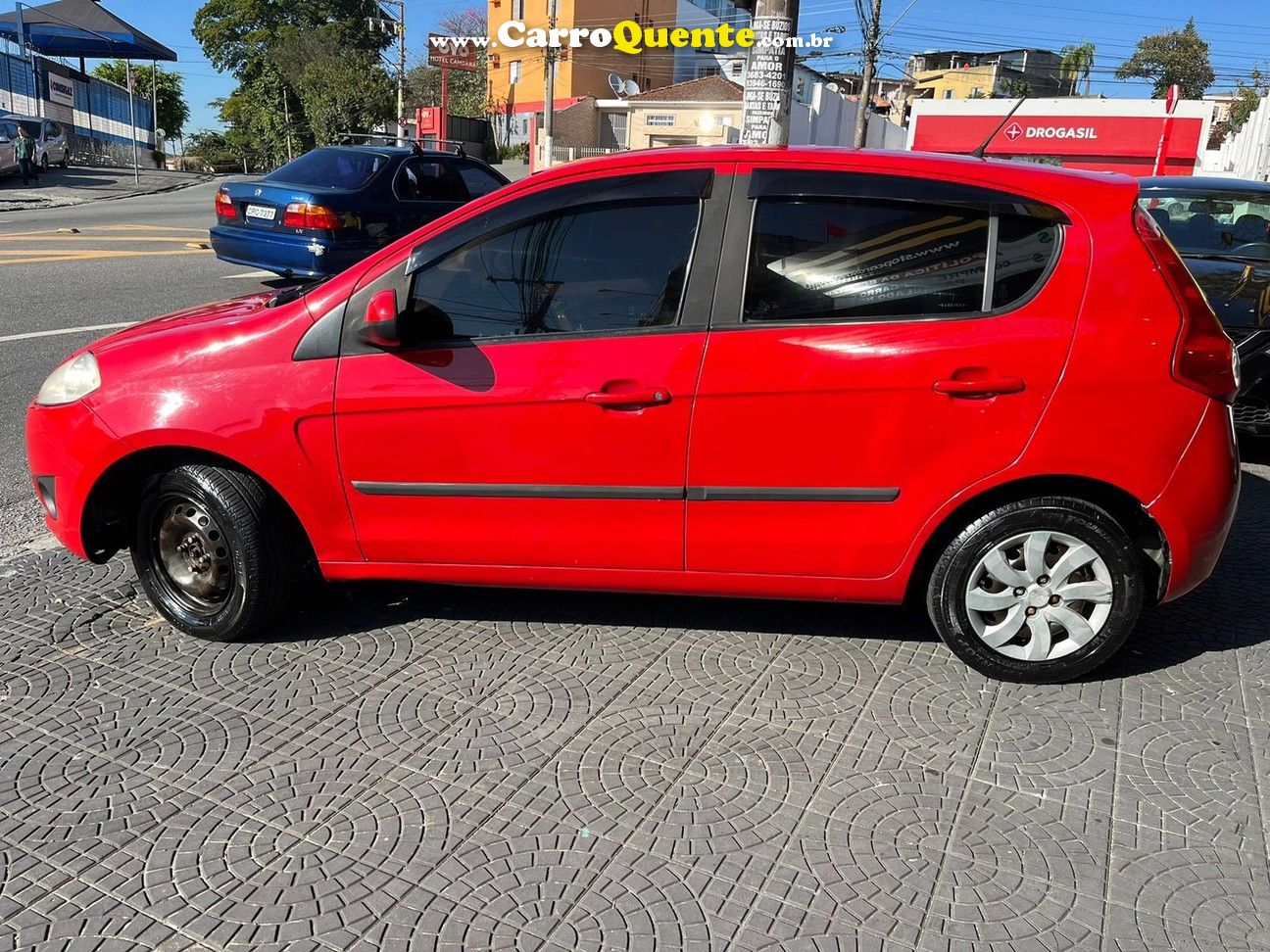 FIAT PALIO 1.4 MPI ATTRACTIVE 8V 2014 - Loja