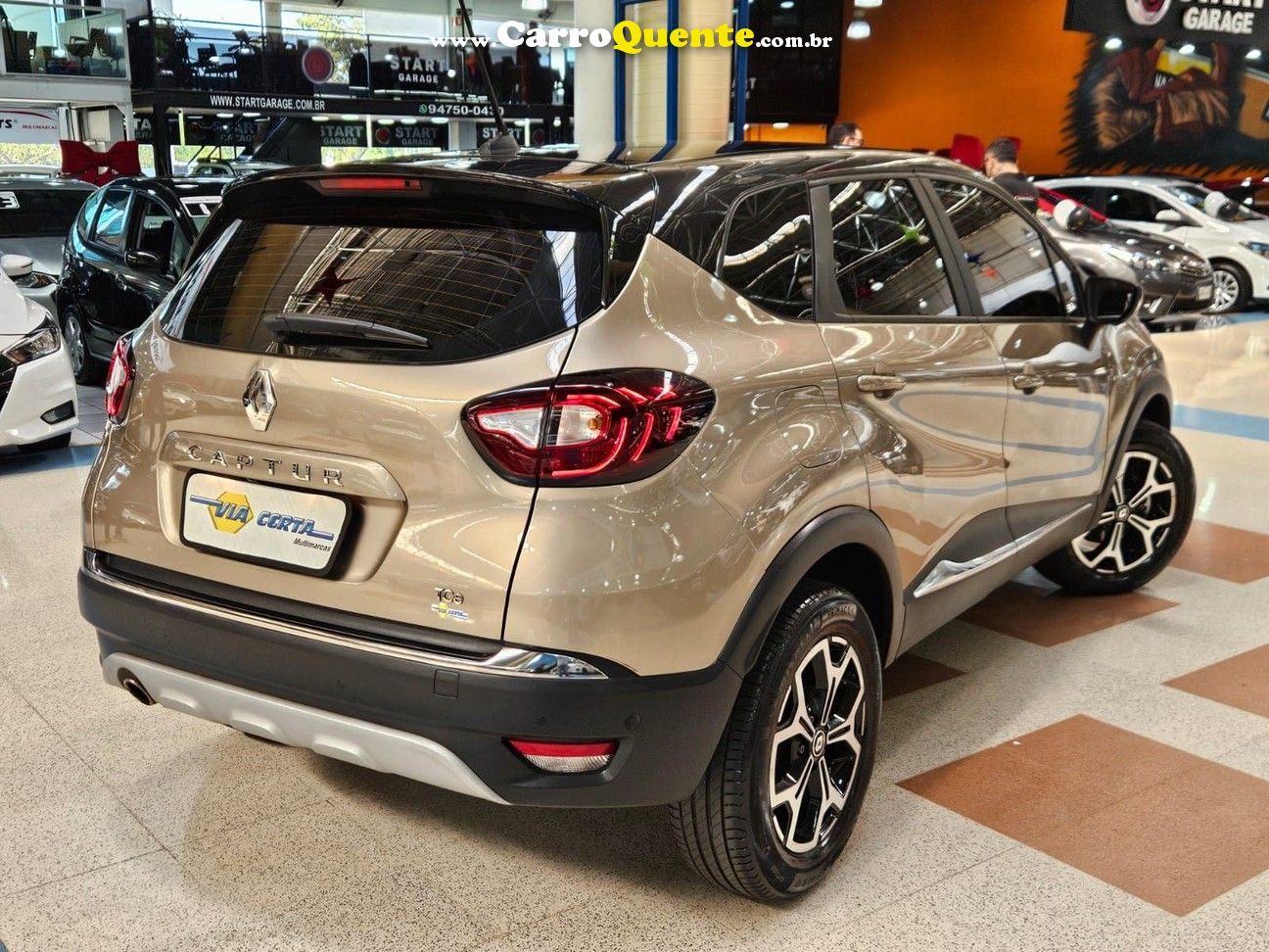 RENAULT CAPTUR 1.3 TURBO FLEX ICONIC * C/ APENAS 20.000 KM * - Loja