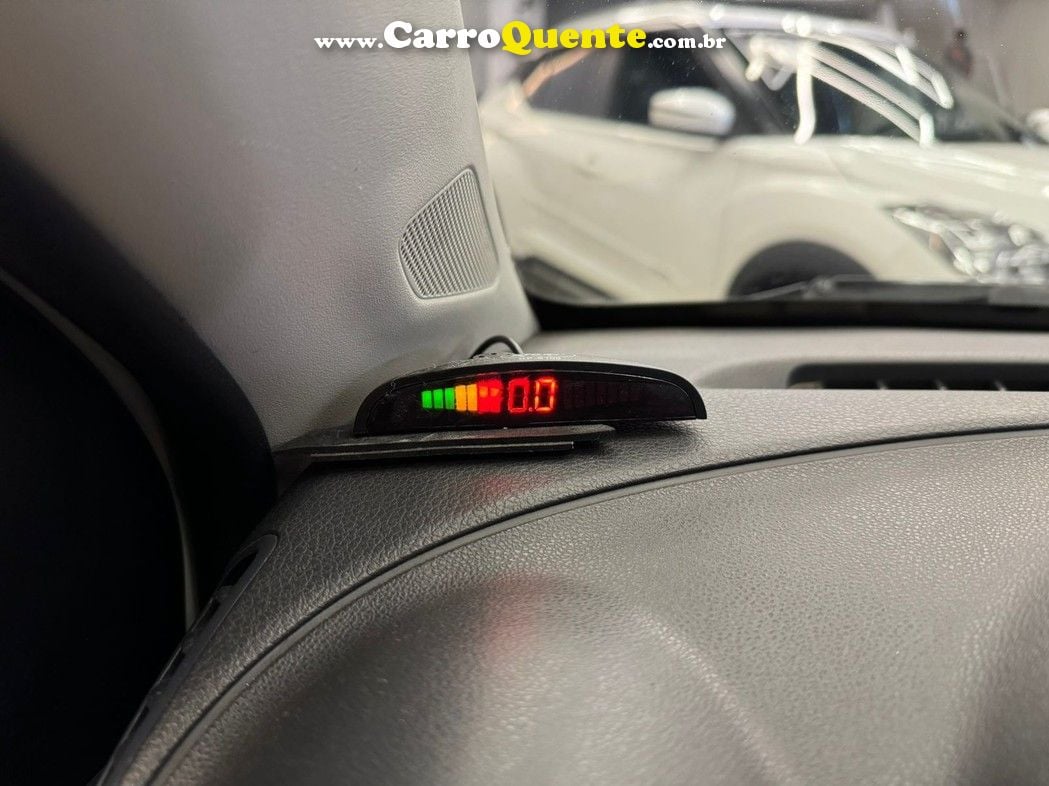 VOLKSWAGEN SAVEIRO 1.6 MI TRENDLINE CE 8V - Loja