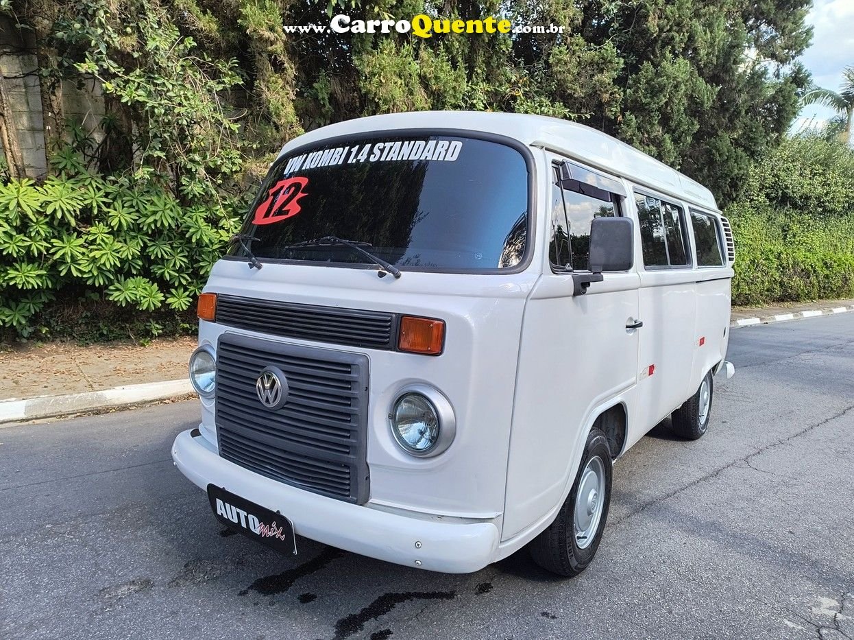 VOLKSWAGEN KOMBI 1.4 MI STD 8V - Loja