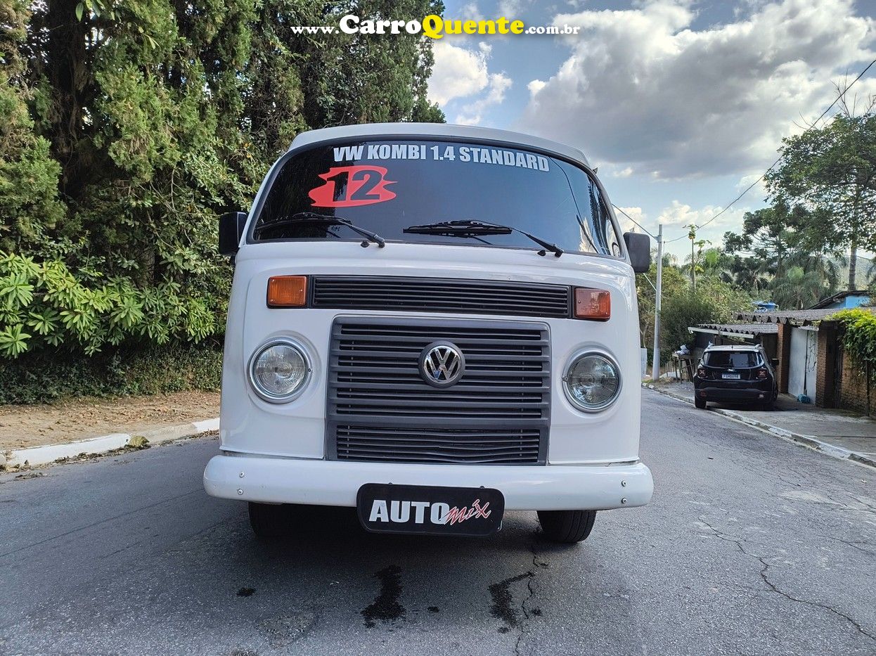 VOLKSWAGEN KOMBI 1.4 MI STD 8V - Loja