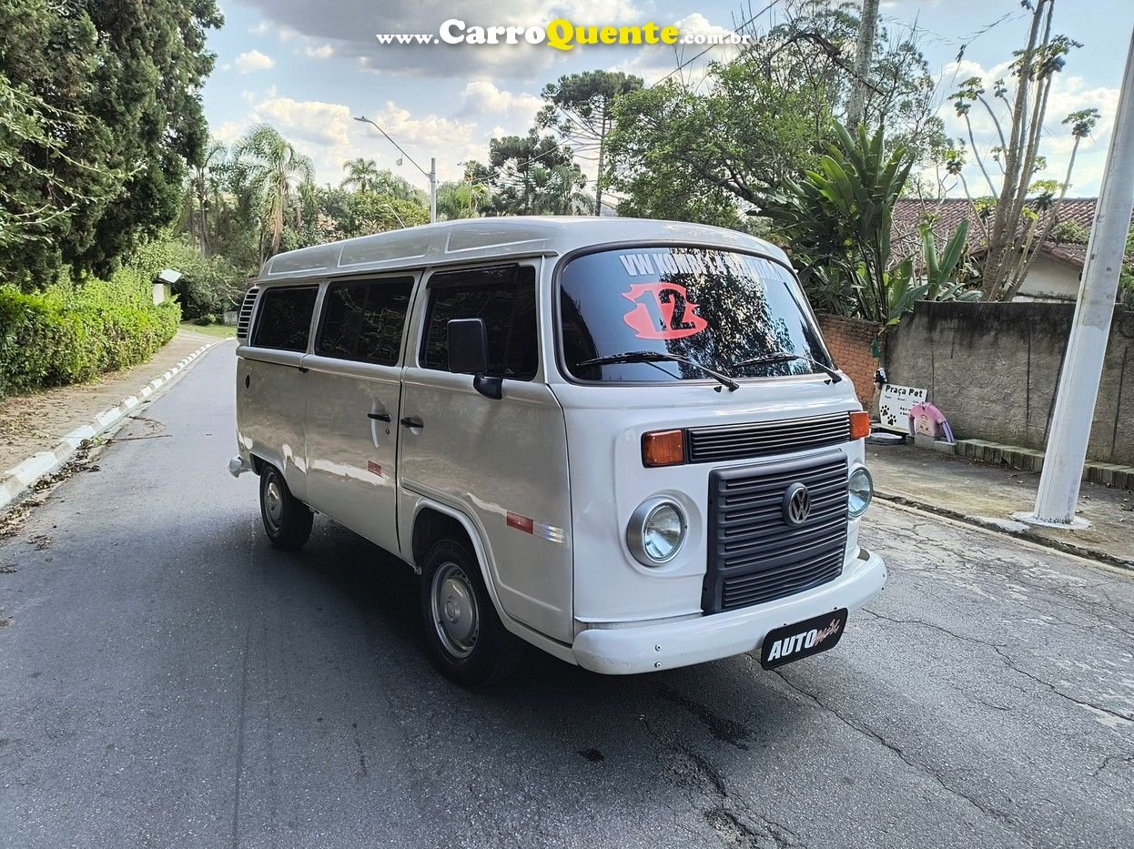 VOLKSWAGEN KOMBI 1.4 MI STD 8V - Loja