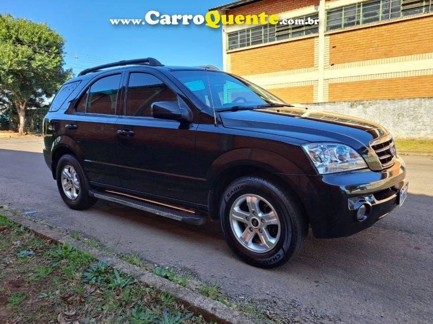 KIA SORENTO 2.5 LX 4X4 16V DIESEL 4P MANUAL - Loja