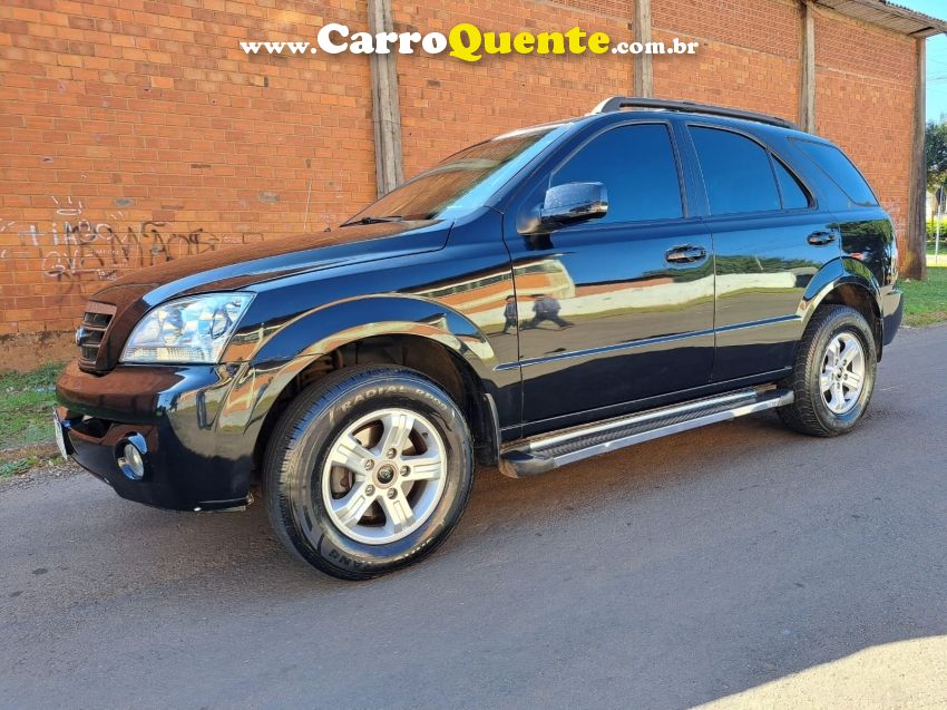 KIA SORENTO 2.5 LX 4X4 16V DIESEL 4P MANUAL - Loja