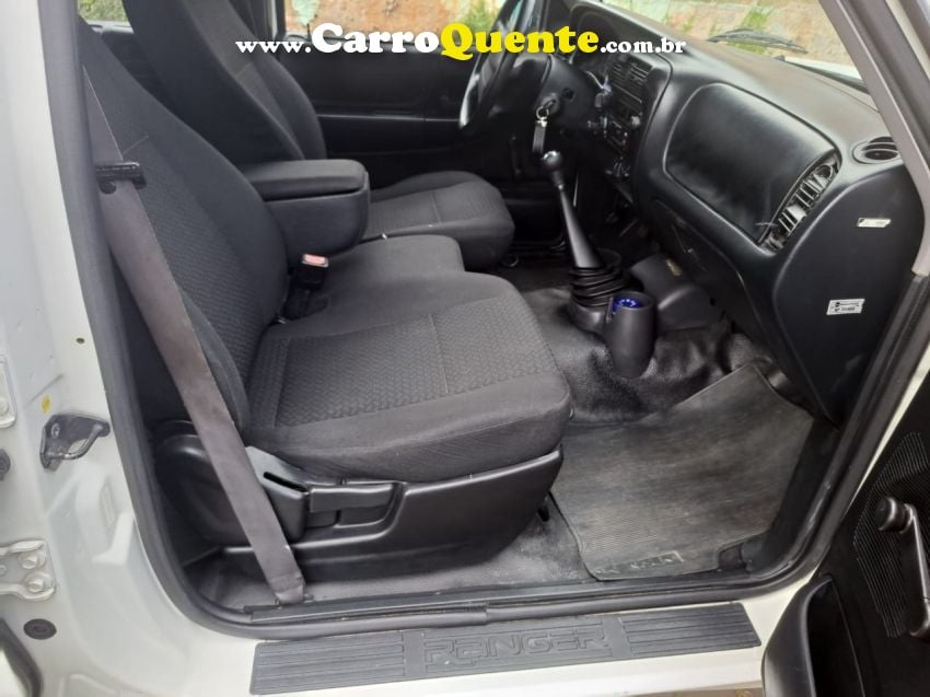 Ford RANGER 3.0 XL 4X4 CD TURBO ELECTRONIC DIESEL 4P MANUAL - Loja