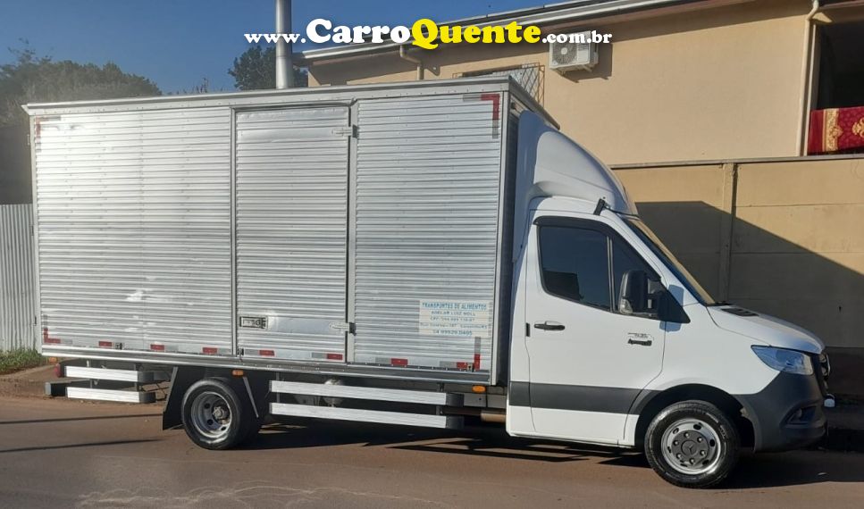 Mercedes-Benz SPRINTER 2.2 CDI DIESEL CHASSIS 516 EXTRA LONGO MANUAL - Loja