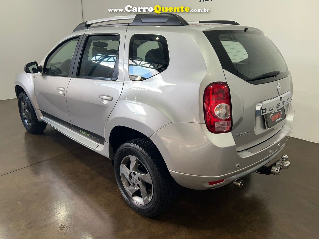 RENAULT DUSTER 1.6 DYNAMIQUE 4X2 16V - Loja