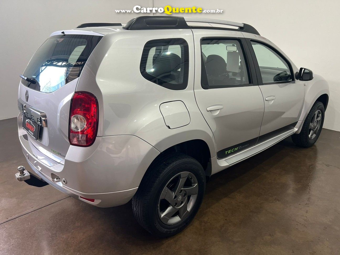 RENAULT DUSTER 1.6 DYNAMIQUE 4X2 16V - Loja