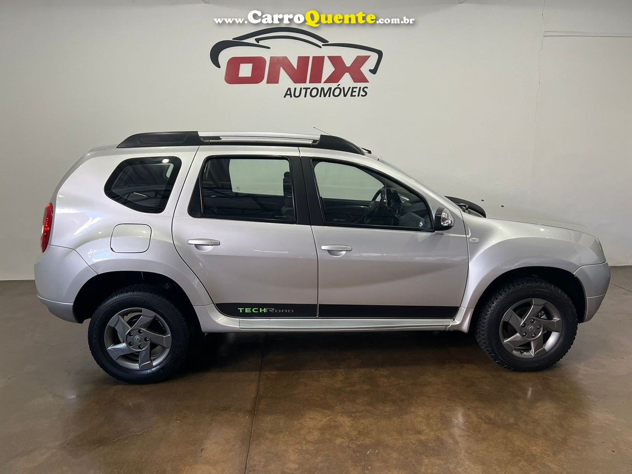 RENAULT DUSTER 1.6 DYNAMIQUE 4X2 16V - Loja