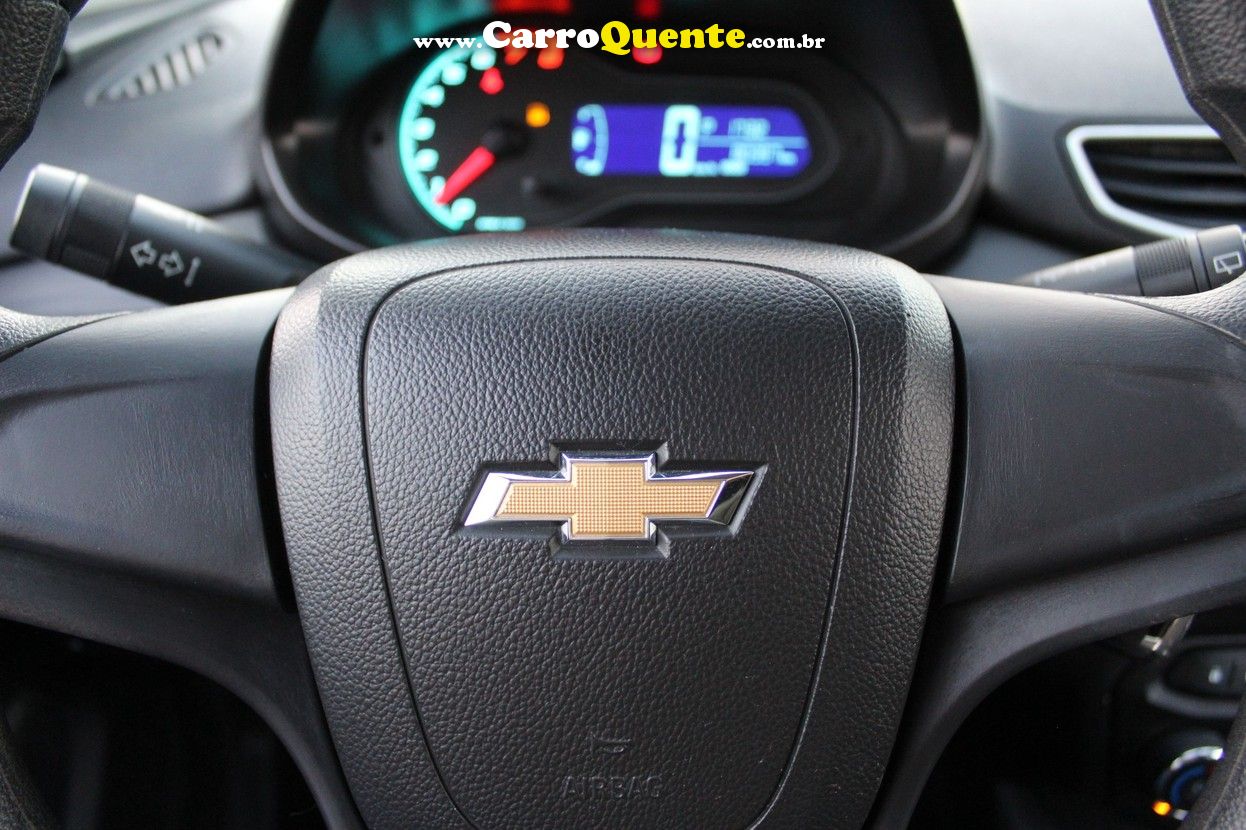 CHEVROLET ONIX 1.4 MPFI ADVANTAGE 8V - Loja