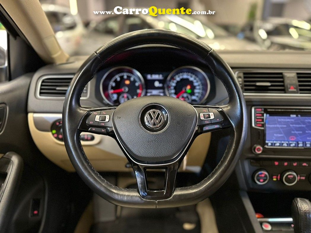 VOLKSWAGEN JETTA 1.4 16V TSI COMFORTLINE - Loja