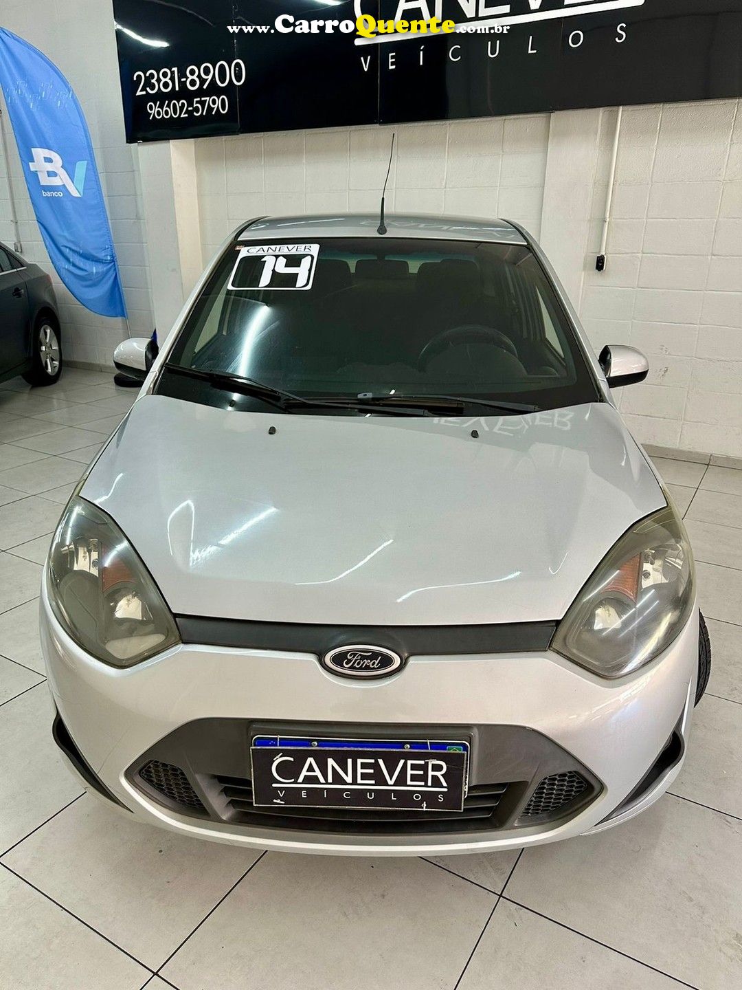 FORD FIESTA 1.6 SE SEDAN 16V - Loja