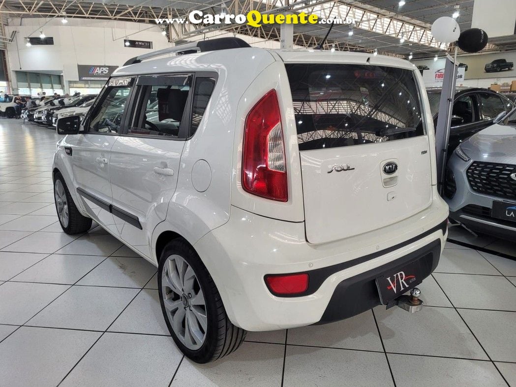 KIA SOUL 1.6 EX 16V - Loja