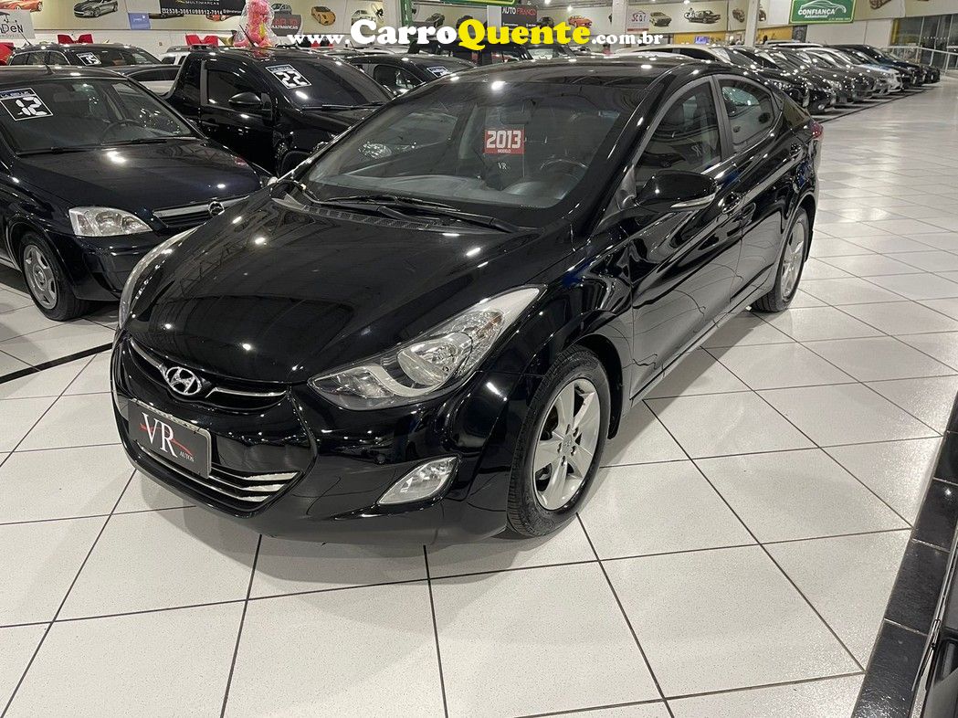 HYUNDAI ELANTRA 2.0 GLS 16V KM 82.000 BLINDADO NOVO - Loja