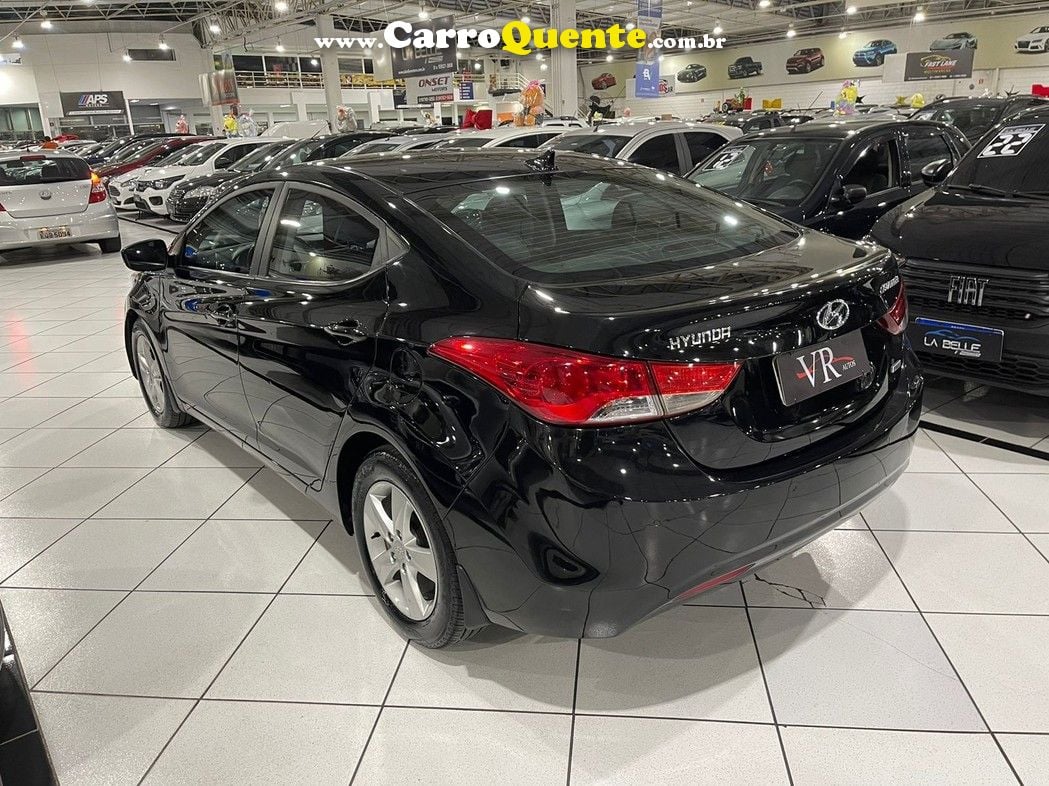 HYUNDAI ELANTRA 2.0 GLS 16V KM 82.000 BLINDADO NOVO - Loja