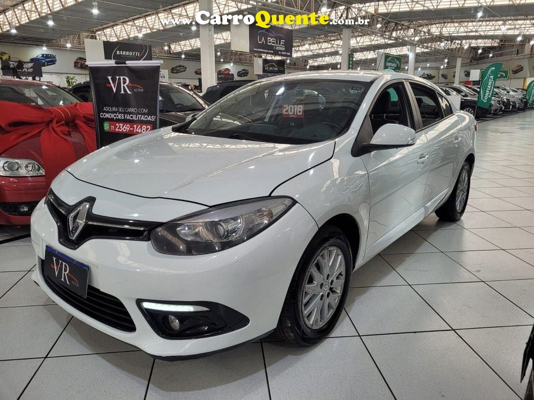 RENAULT FLUENCE 2.0 DYNAMIQUE 16V KM 82.000 NOVO - Loja