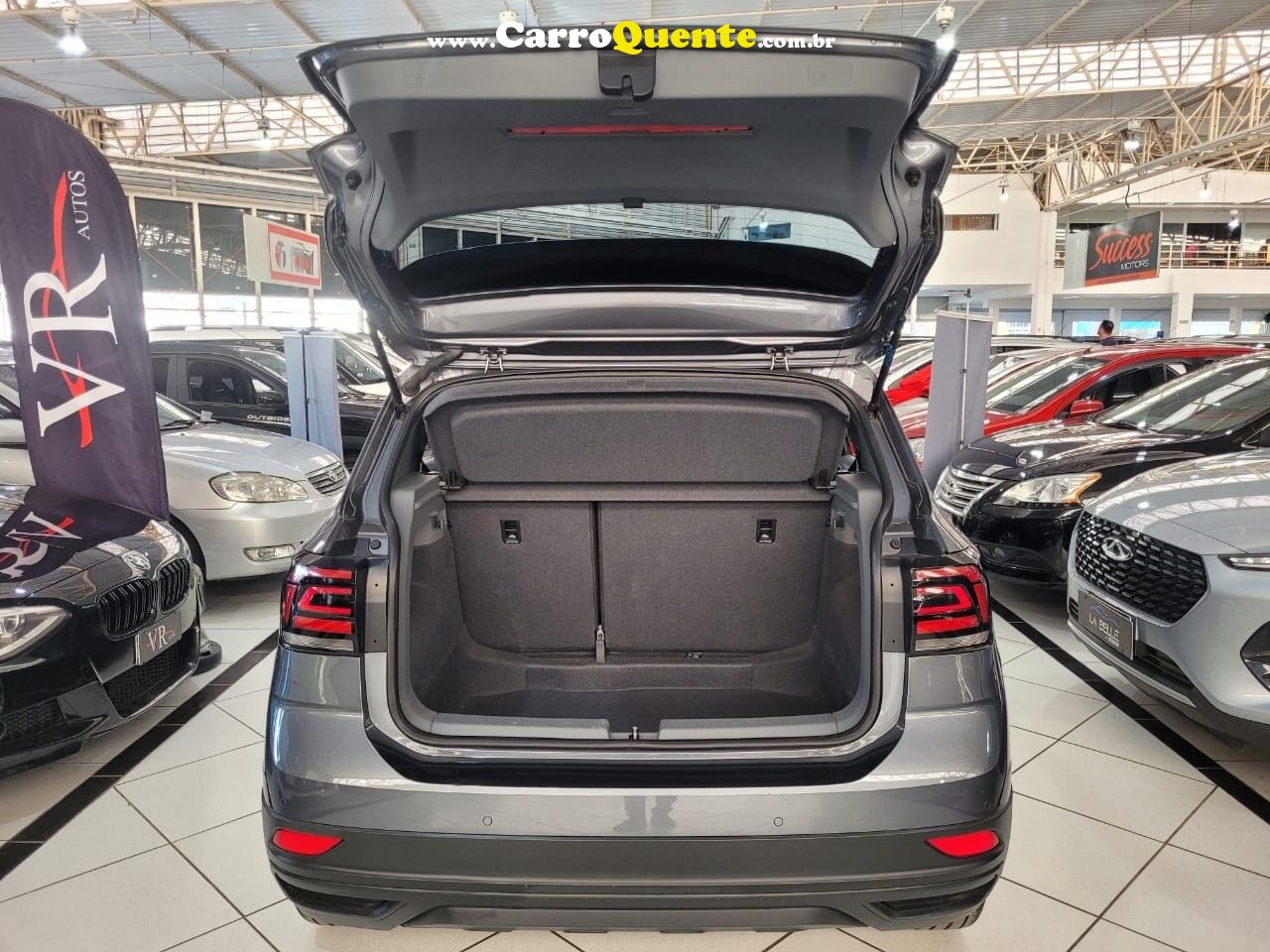 VOLKSWAGEN T-CROSS 1.0 200 TSI 2020 KM 36.000 MUITO NOVA ! - Loja