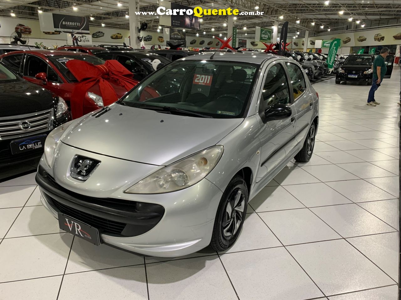 PEUGEOT 207 1.4 X-LINE 8V SEM AR CONDICINADO - Loja