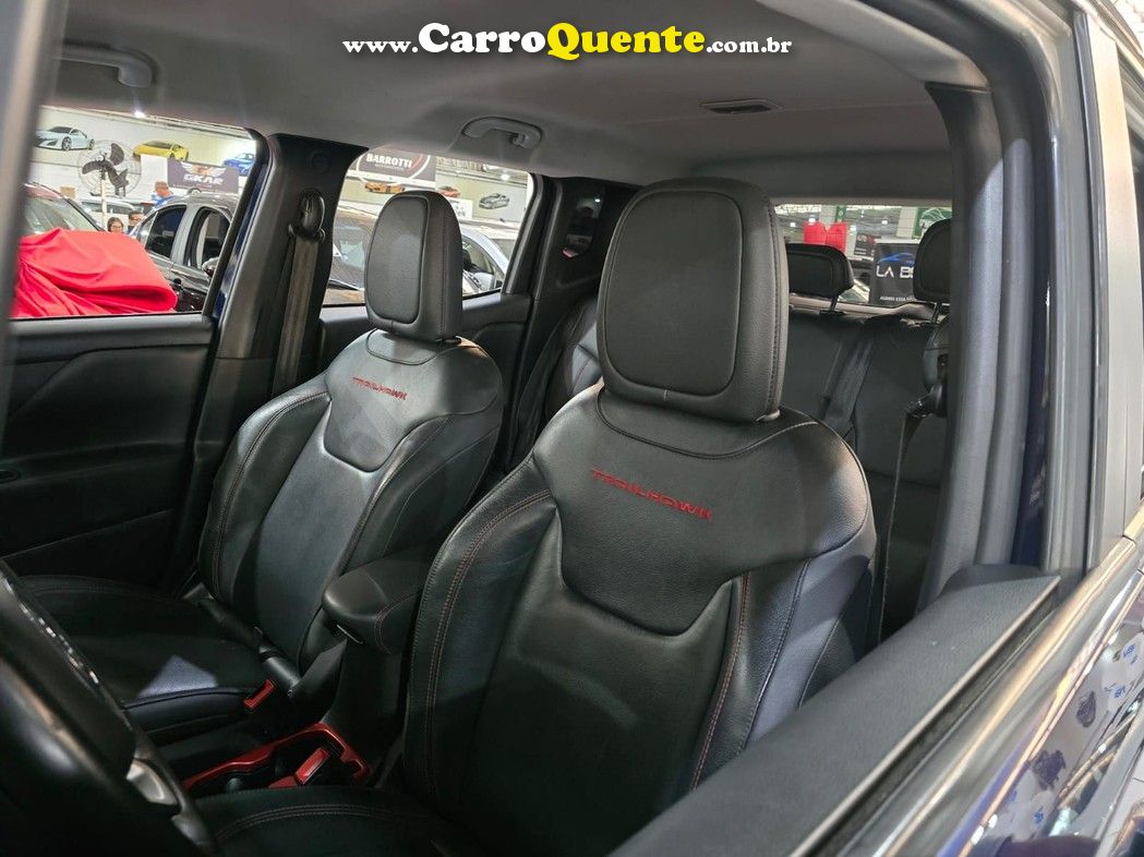 JEEP RENEGADE 2.0 16V TURBO TRAILHAWK 4X4  KM 79.000 NOVA !!! - Loja