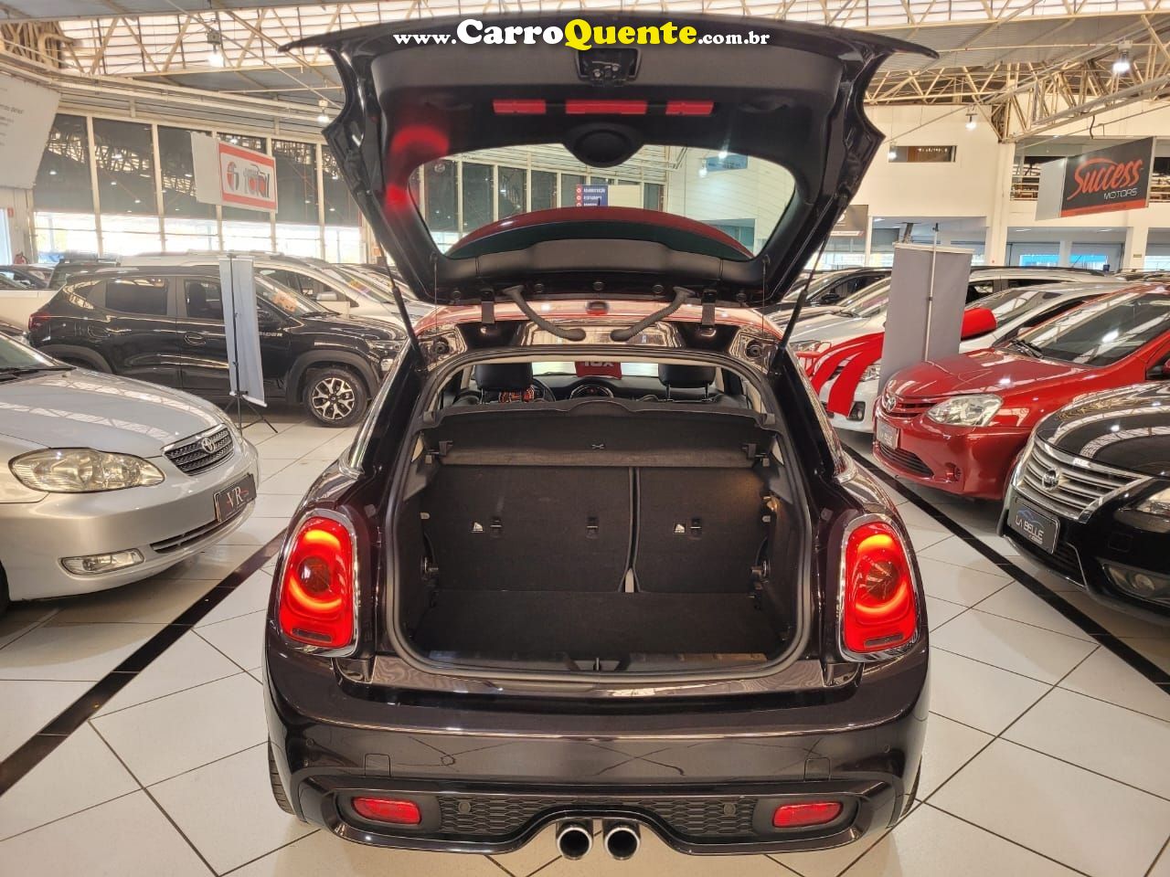 MINI COOPER 2.0 S 16V TURBO 4P KM 39.000 UNICO DONO - Loja