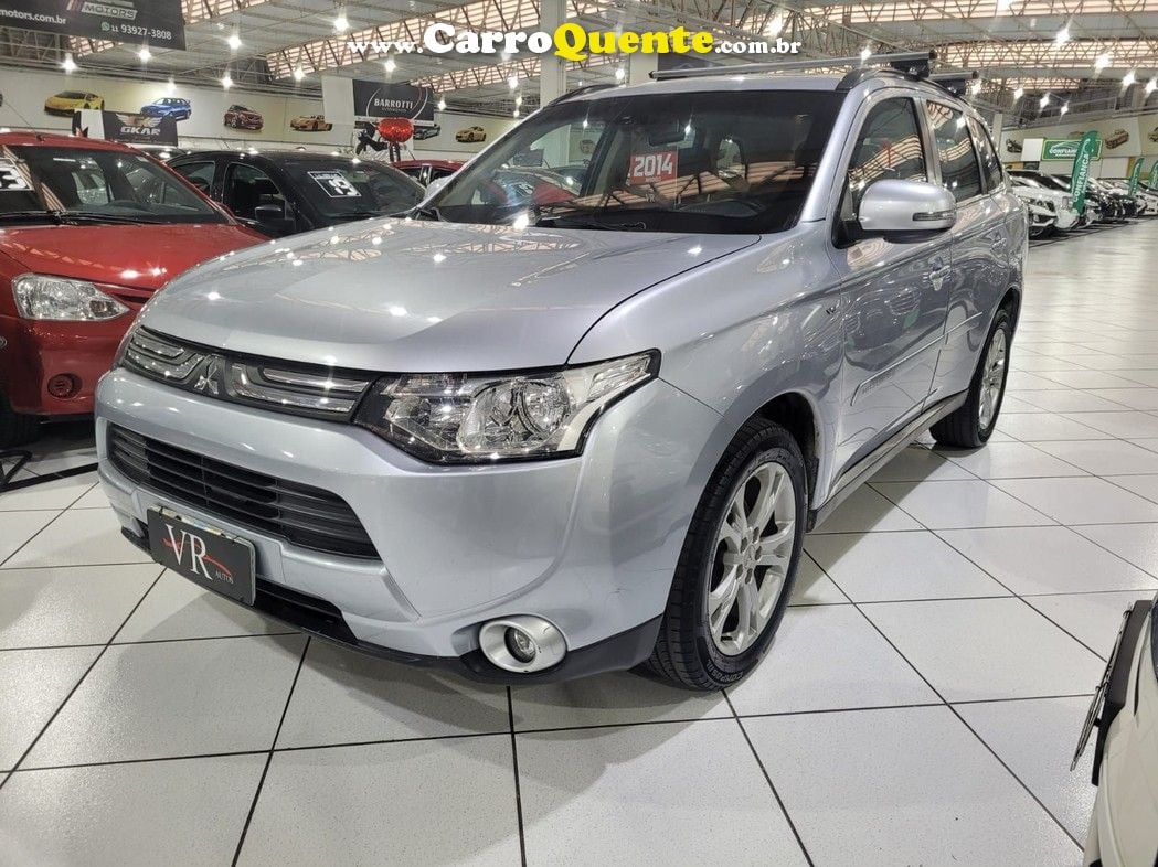 MITSUBISHI OUTLANDER 3.0 GT 4X4 V6 24V 2014 BLINDADO IIIA ! - Loja