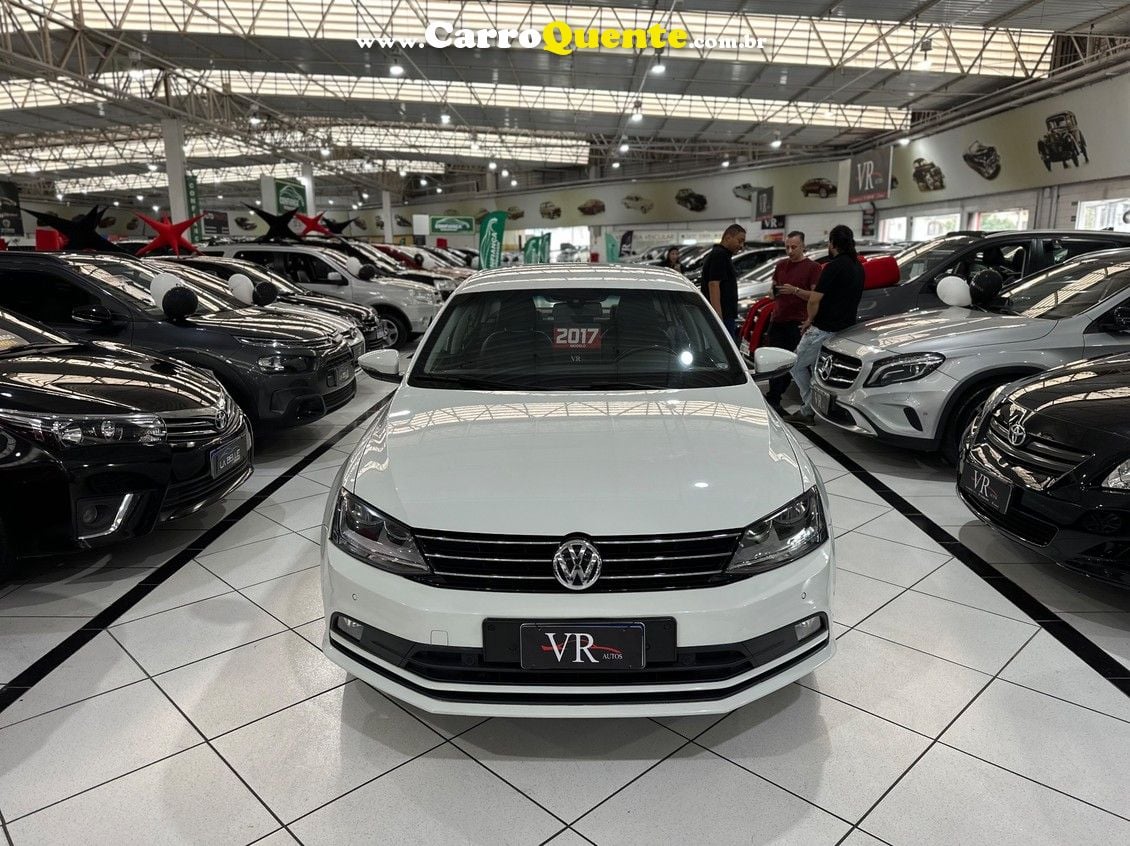 VOLKSWAGEN JETTA 2.0 TSI HIGHLINE 211CV BLINDADO  MUITO NOVO 60.000KM - Loja