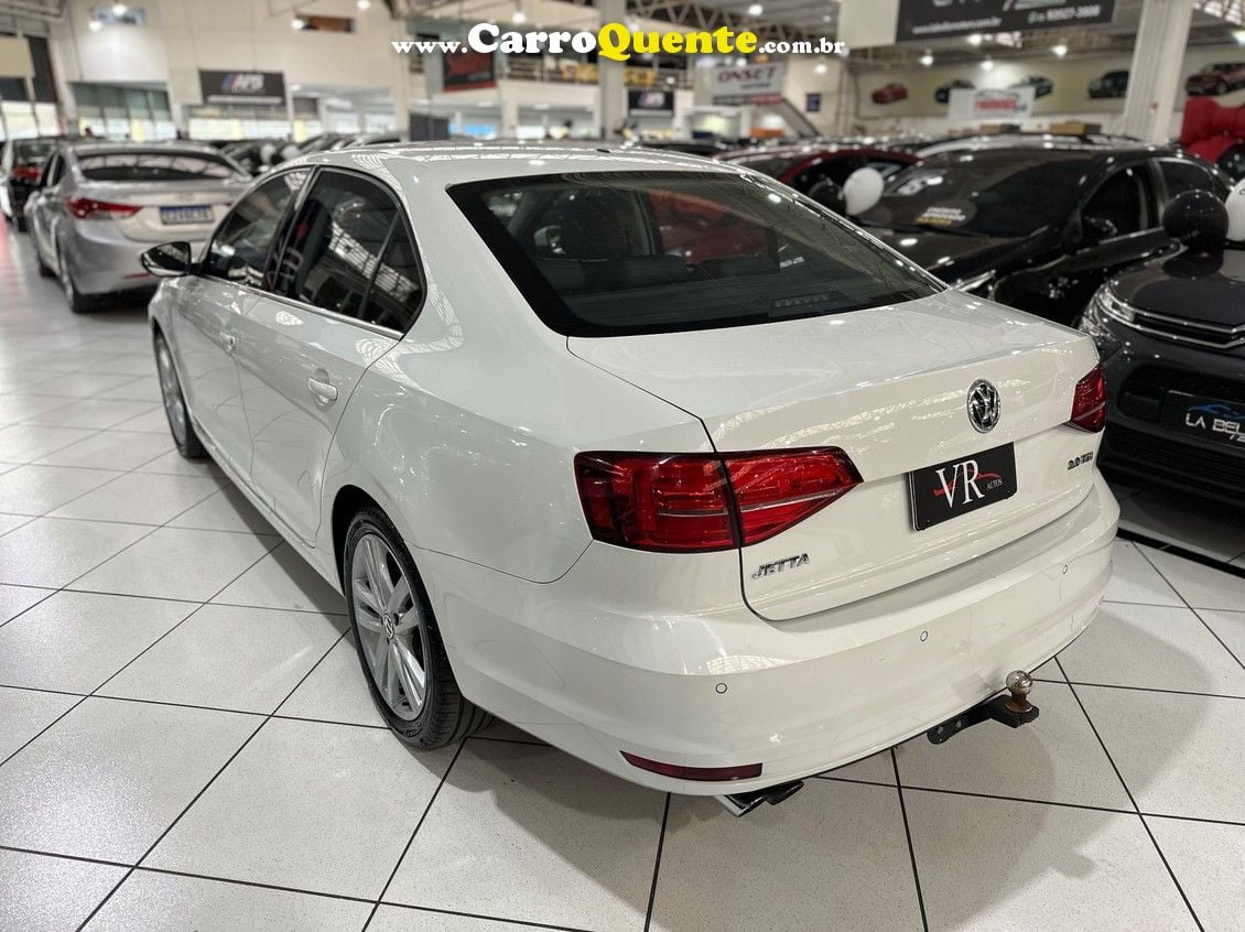 VOLKSWAGEN JETTA 2.0 TSI HIGHLINE 211CV BLINDADO  MUITO NOVO 60.000KM - Loja