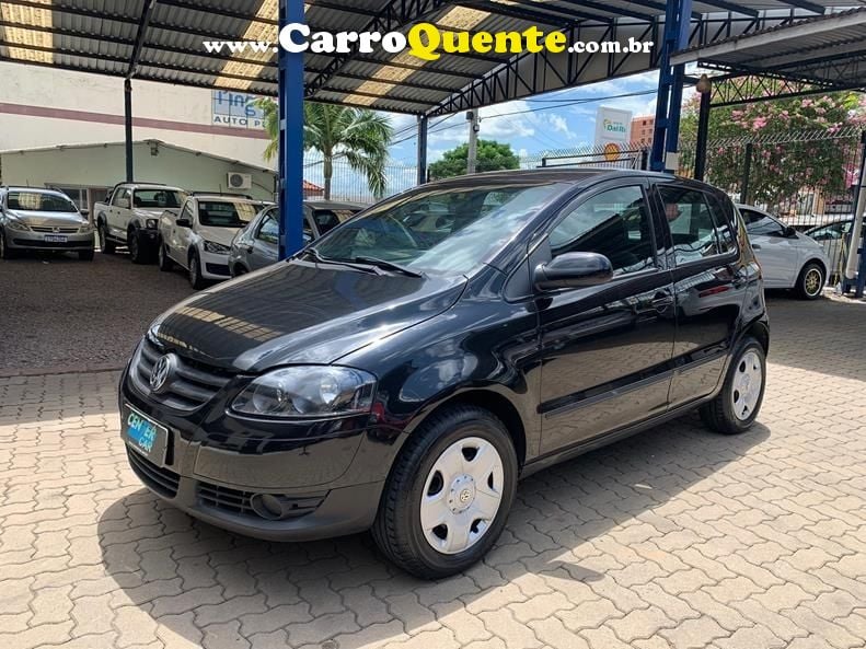 Volkswagen FOX 1.0 MI BLACKFOX 8V FLEX 4P MANUAL - Loja