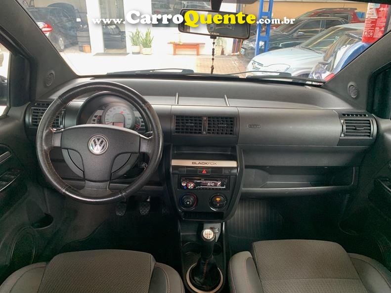 Volkswagen FOX 1.0 MI BLACKFOX 8V FLEX 4P MANUAL - Loja