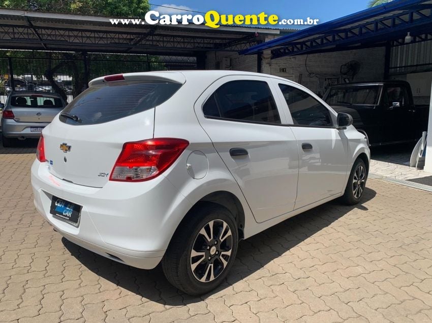 Chevrolet ONIX 1.0 MPFI JOY 8V FLEX 4P MANUAL - Loja